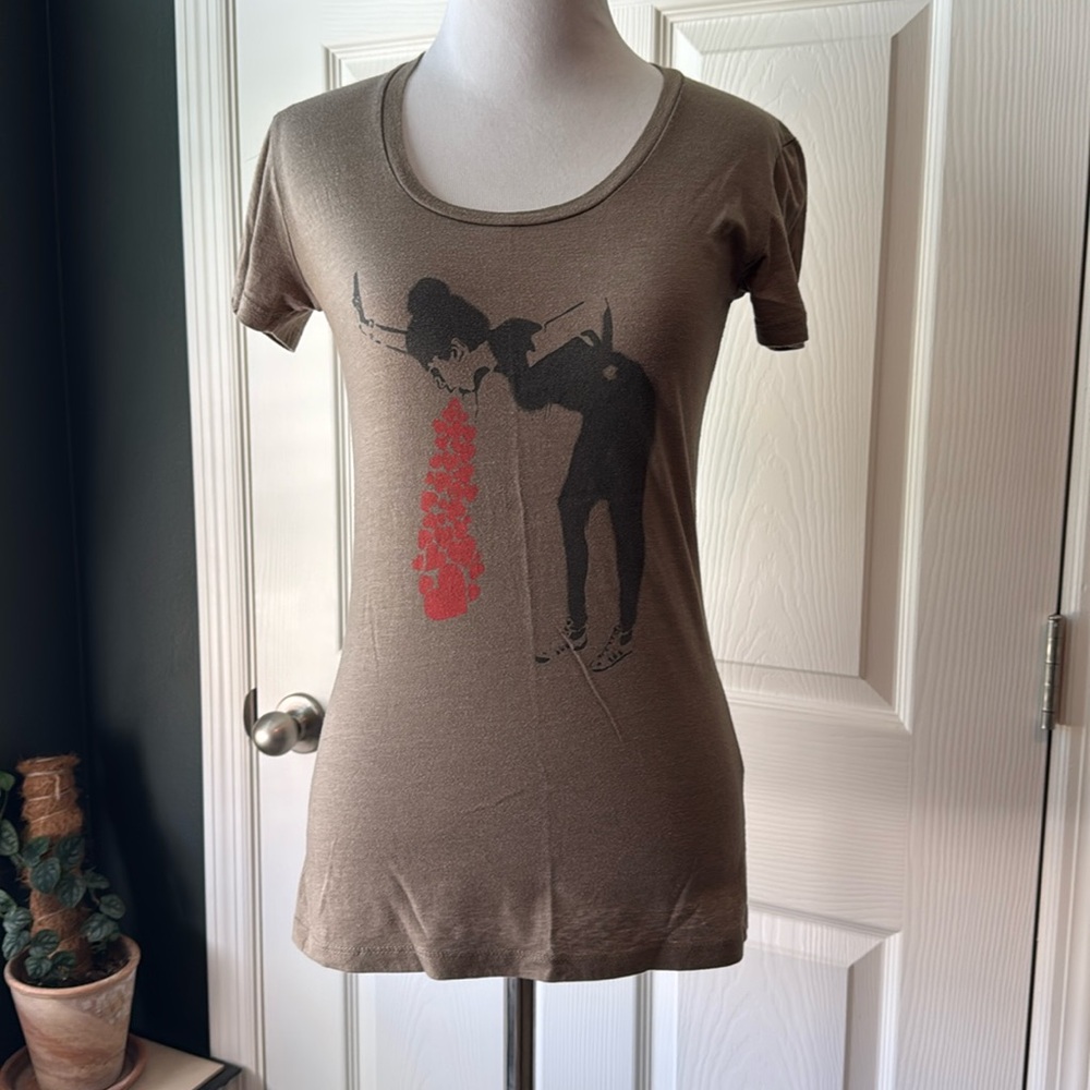 Chivette KCCO banksy women’s shirt